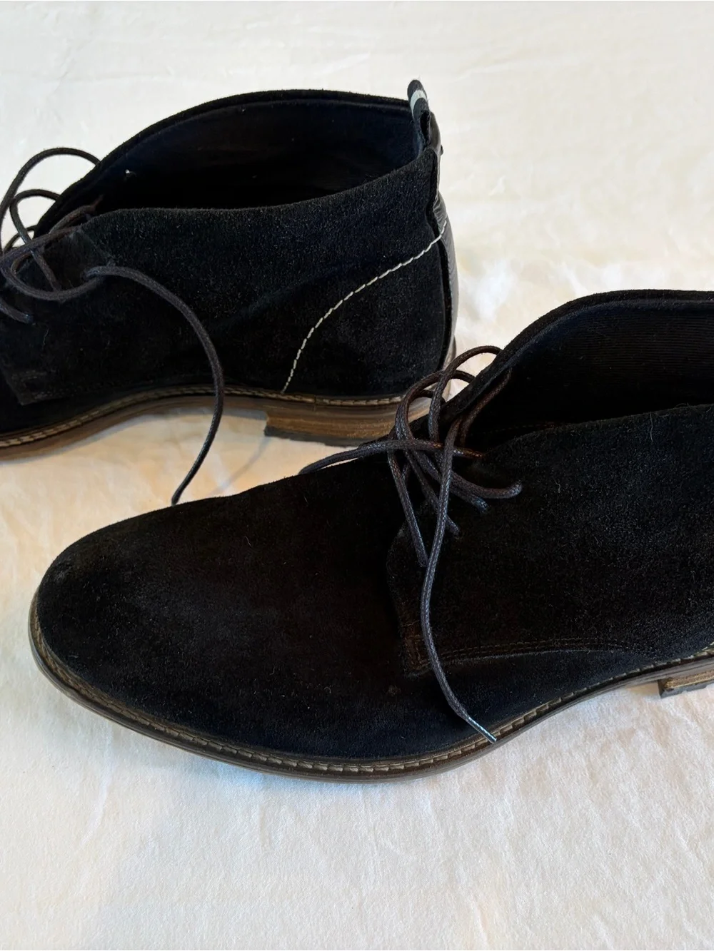 Aldo Black Suede Lace-Up Chukka Boots size 13